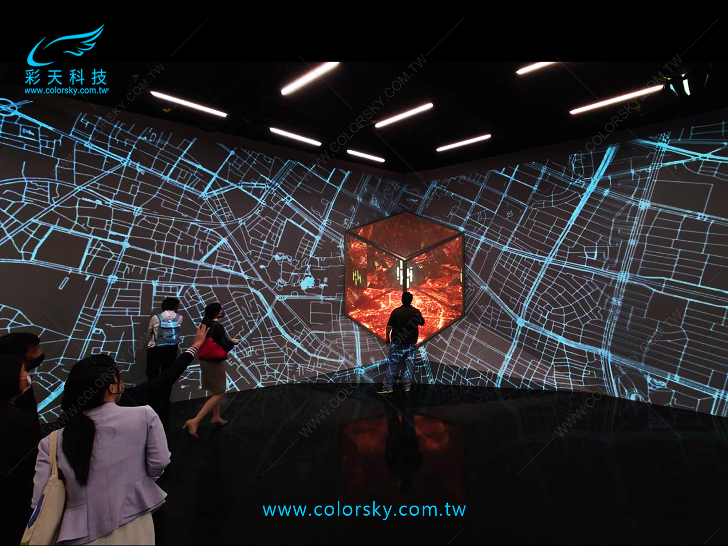 台北市政府-台北大數據中心-巨型沉浸式投影